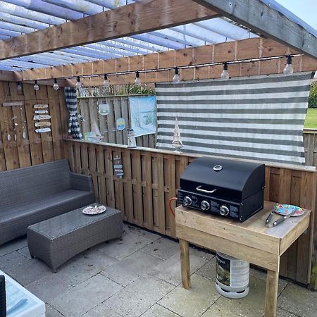 Luxe Chalet Friesland I14 - 5 Pers Westergeest エクステリア 写真